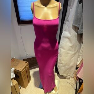 skims Women's Fuchsia Bodycon Maxi Dress - Sleeveless Spaghetti Strap